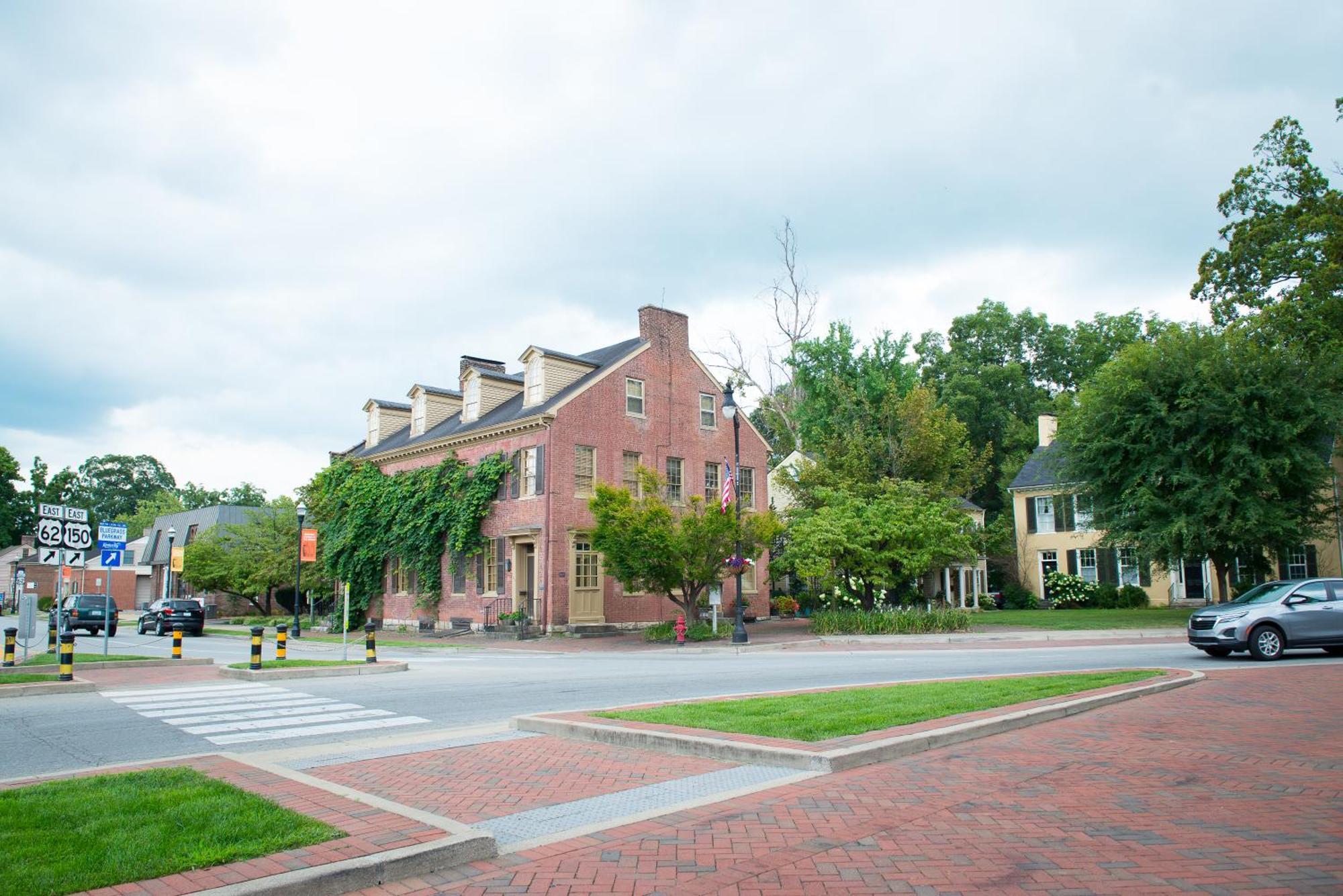 Hotel Distill-inn Bardstown