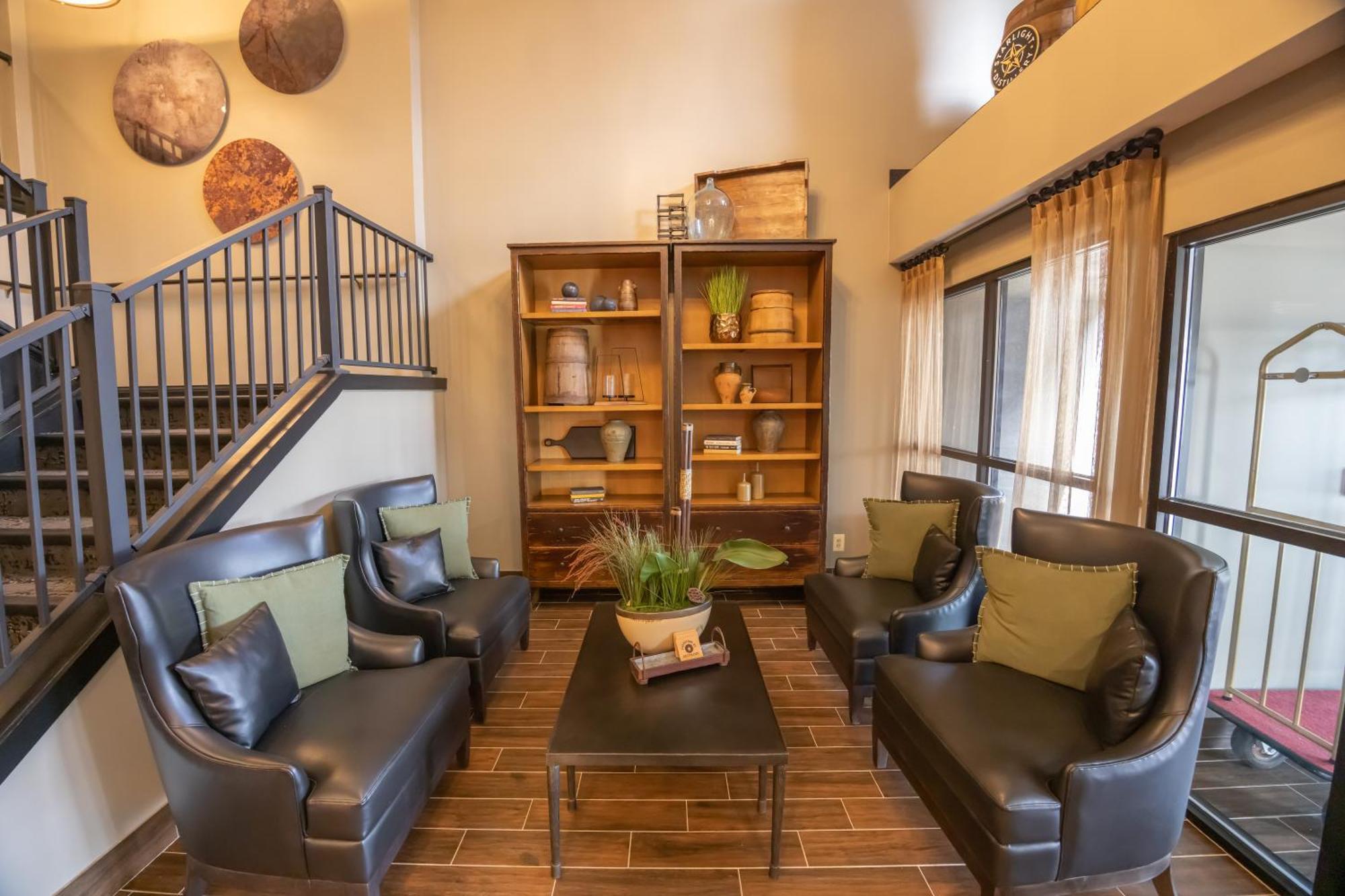 Hotel Distill-inn Bardstown