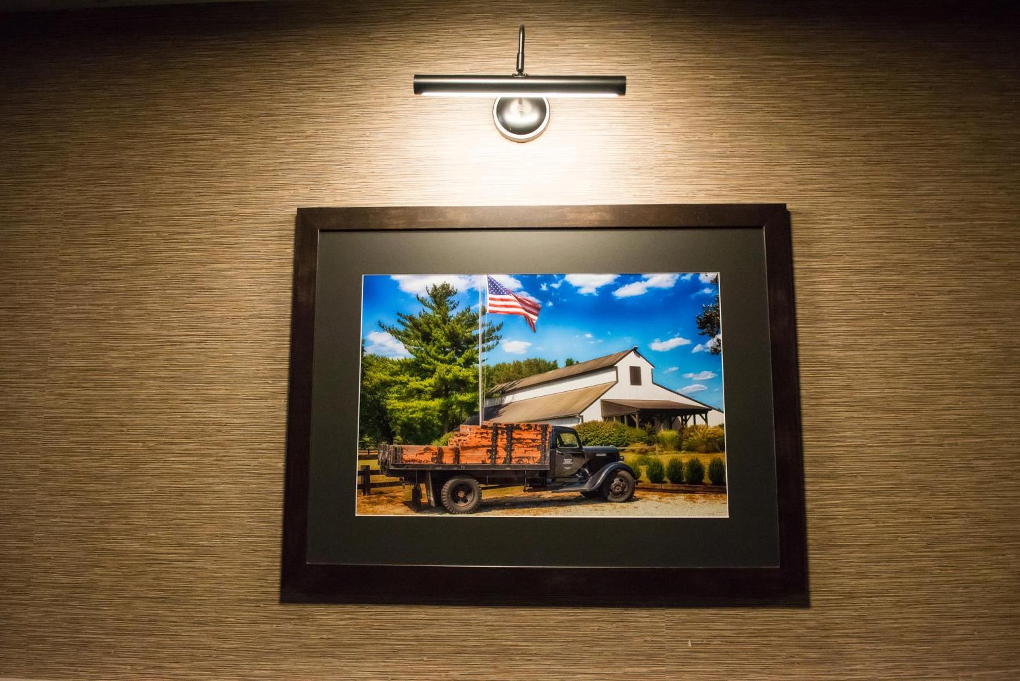 Distill-inn Bardstown
