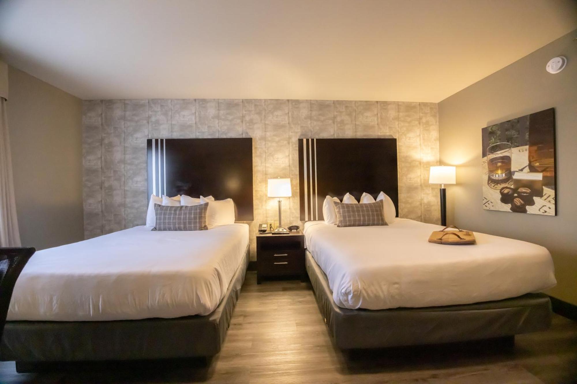 Distill-inn 3*