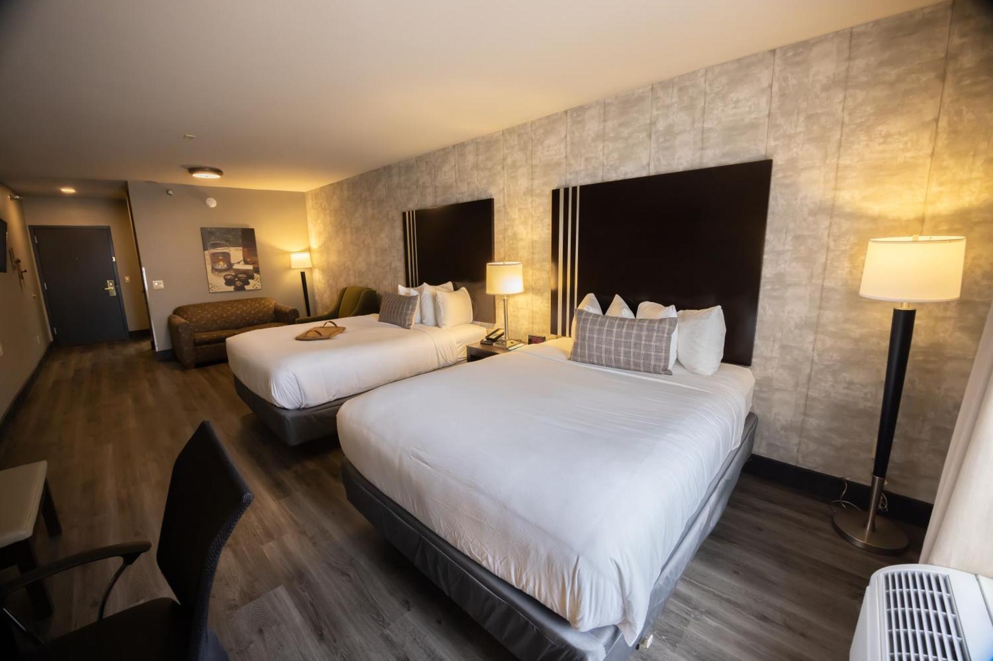 Distill-inn Hotel