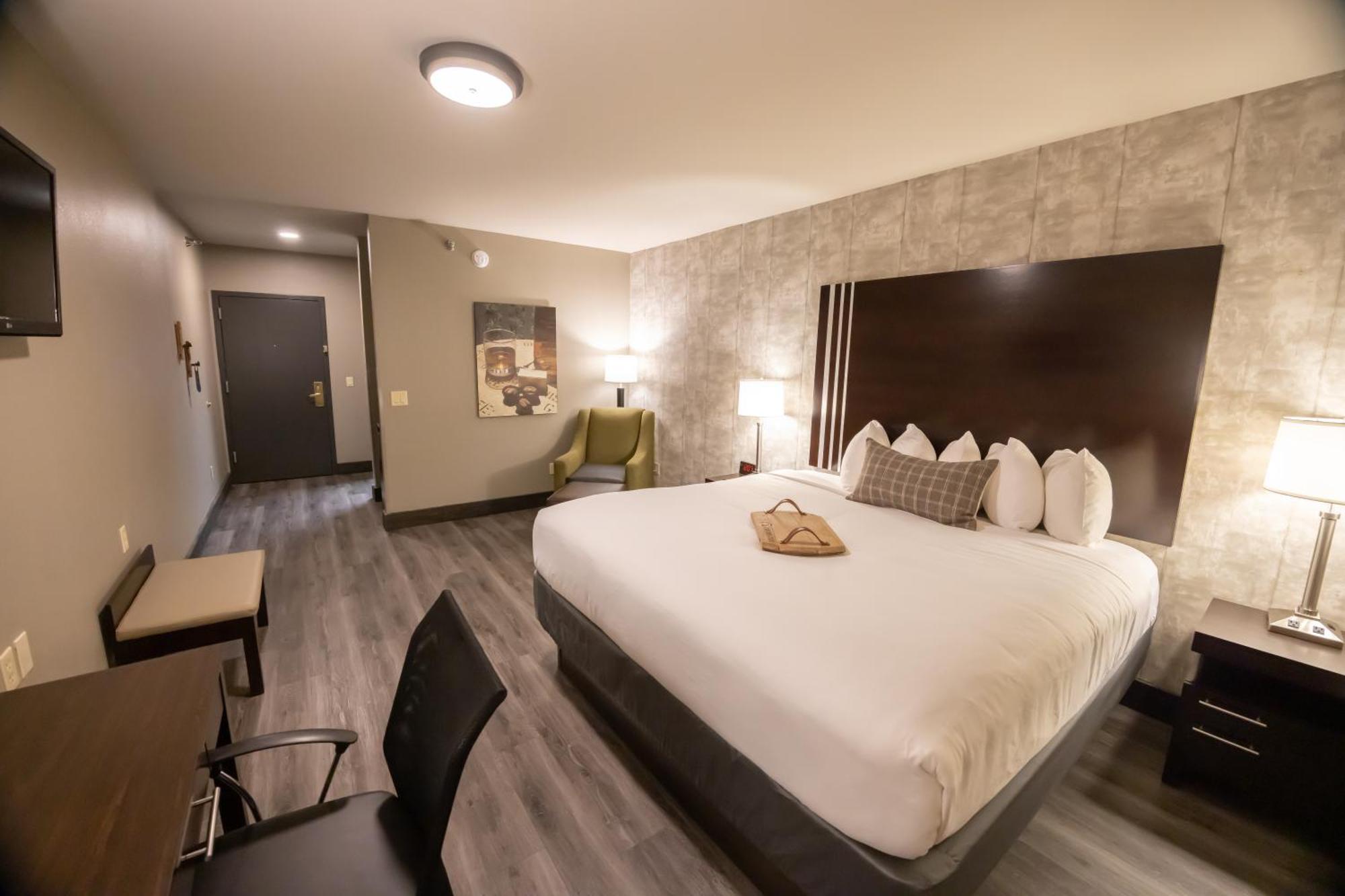 Hotel Distill-inn 3*