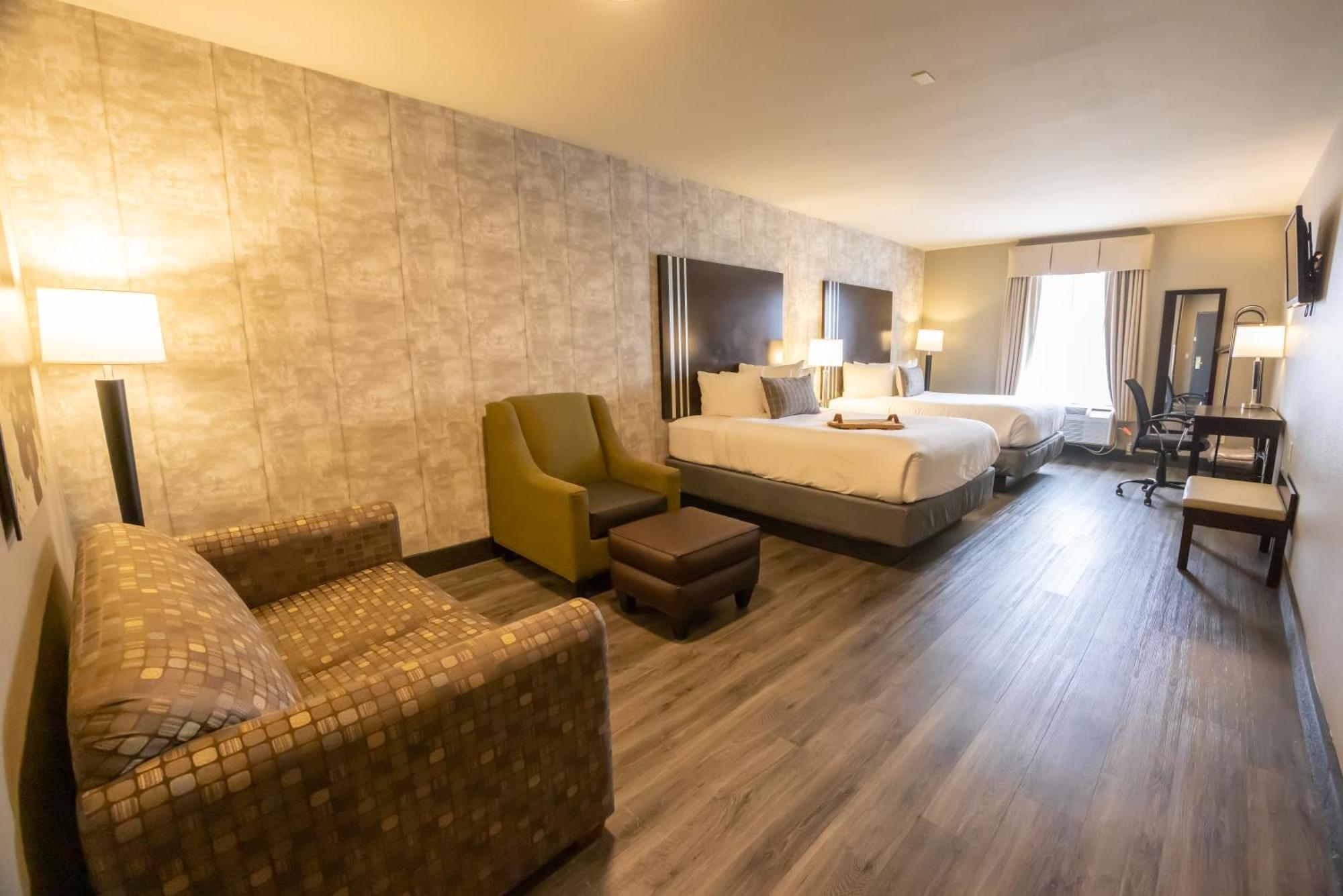 Distill-inn Hotel 3*